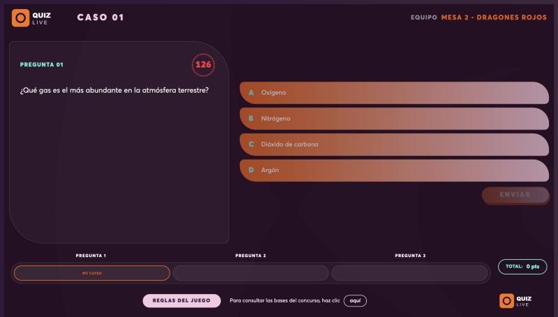 Dos tablets durante un juego: selector de comodines y pregunta por equipos